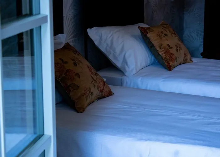 Hotell Capolago 3*